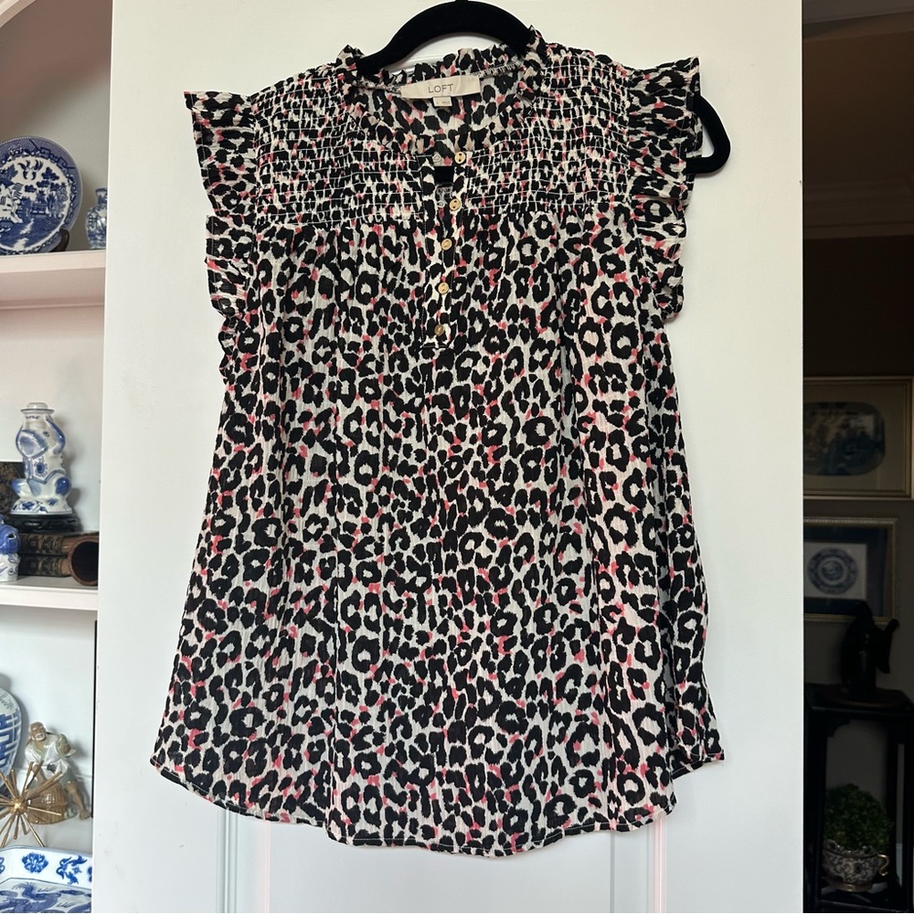 LOFT -  black/white/pink leopard ruffle sleeve, smocked top, button up placket
